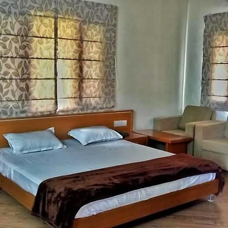 فندق غورغاونفي  Nature Lovers Farm المظهر الخارجي الصورة